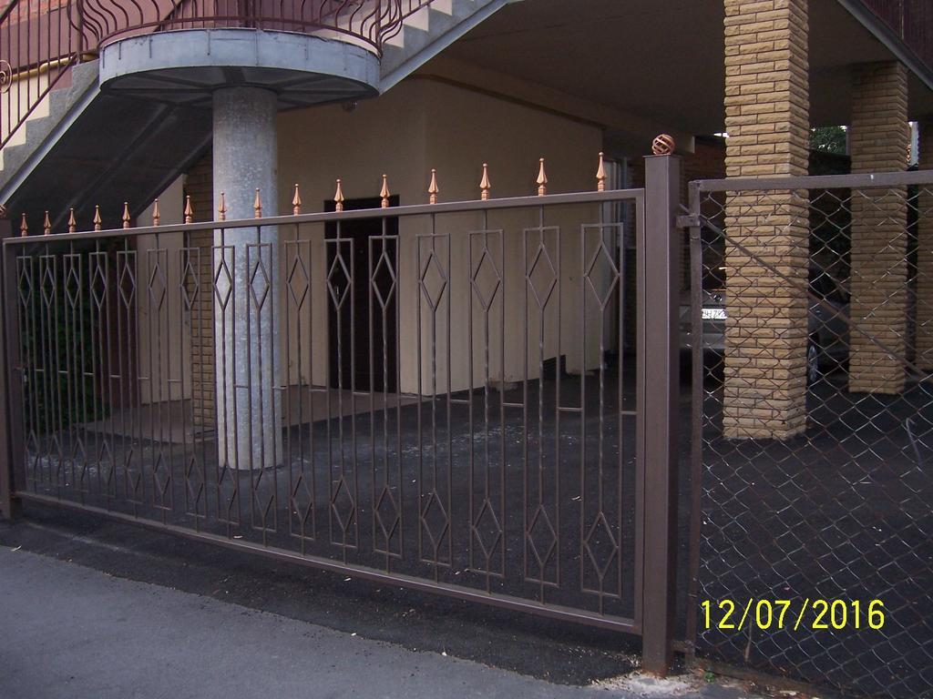 Apartments In Center Vinnitsya Dış mekan fotoğraf